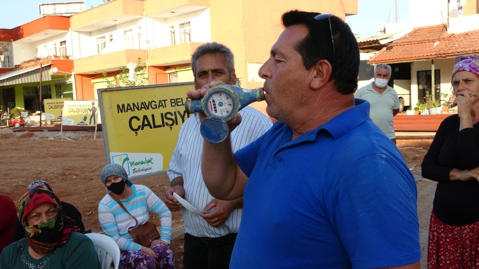 Mahalleliden yüksek gelen su faturasına tepki