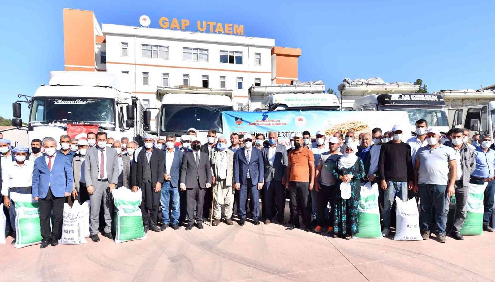 Diyarbakır’da 650 çiftçiye 4 milyon lira değerinde 210 ton mercimek tohumu desteği