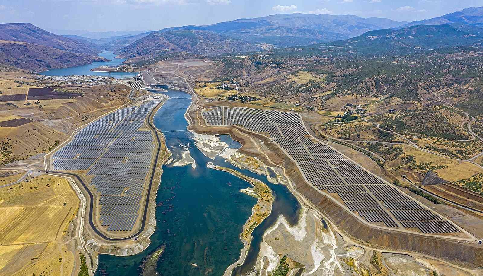 Hibrit enerji santrali ile 450 bin hanenin yıllık elektrik tüketimi karşılanabilecek