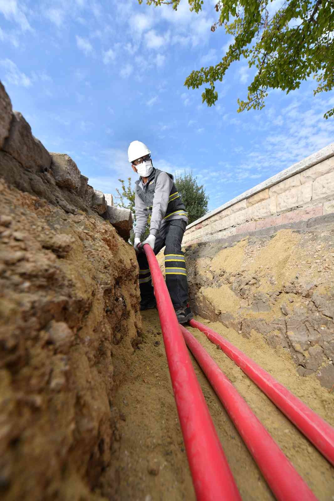 Toroslar EDAŞ Gaziantep’de bakım ve yatırımlarını sürdürüyor