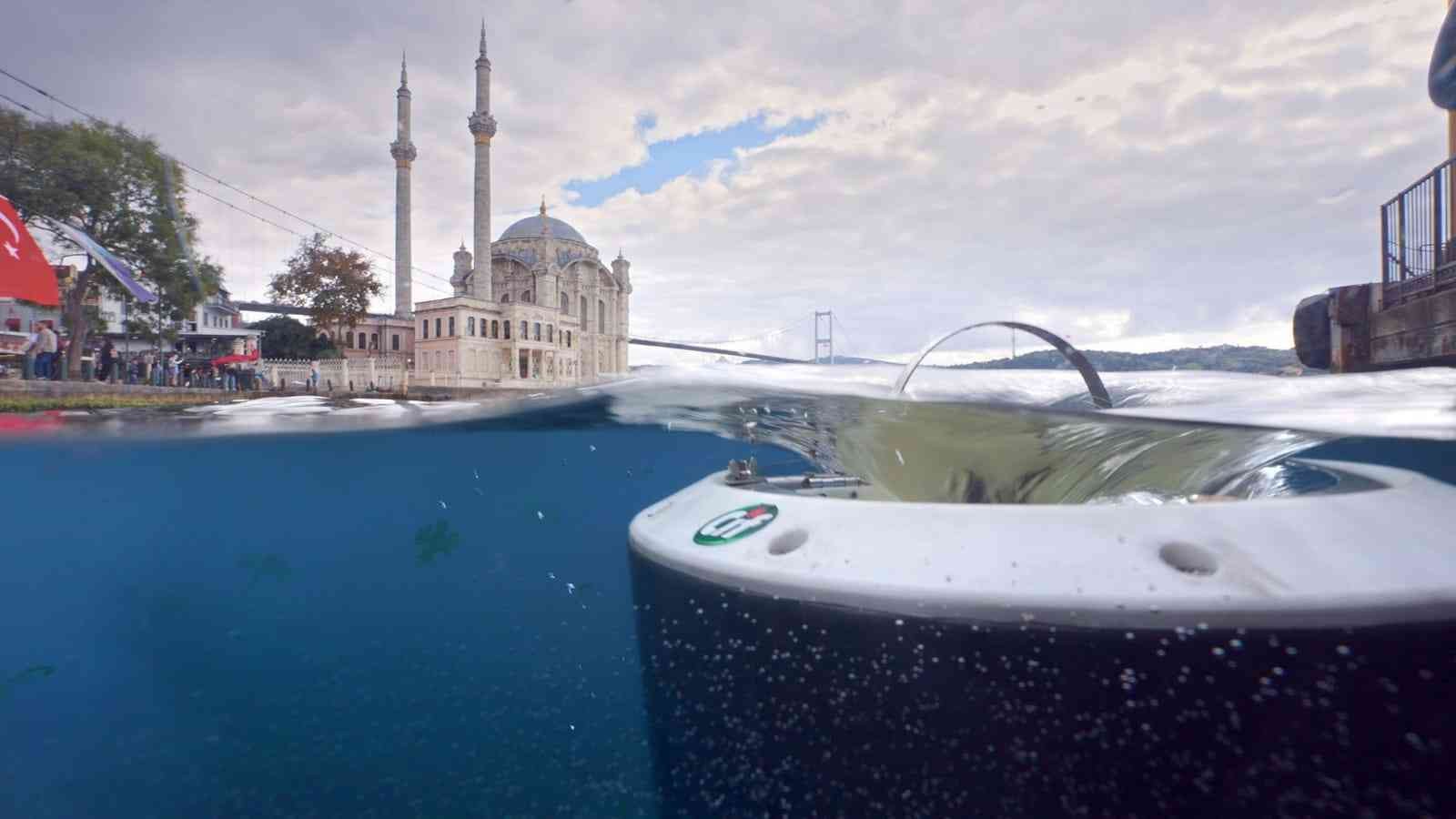İstanbul Boğazı’ndan toplanan plastik atıklar cif krem şişelerinde kullanılıyor