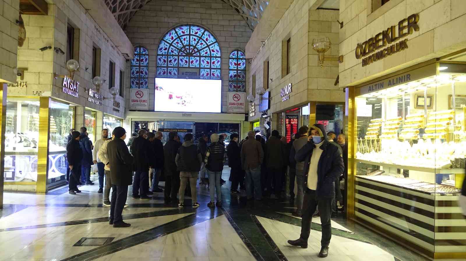 Dövizdeki düşüş kapalıçarşıda hareketliliği arttırdı