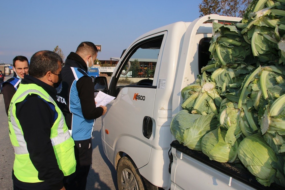 Yalova halinden 2021 yılında 45 bin ton sebze ve meyve satıldı