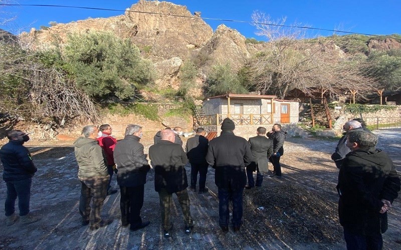 Turizm bölgesi Assos’da kaya ıslah çalışmaları sürüyor