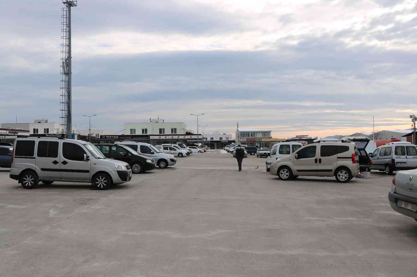 2. el otomobil piyasası dondu