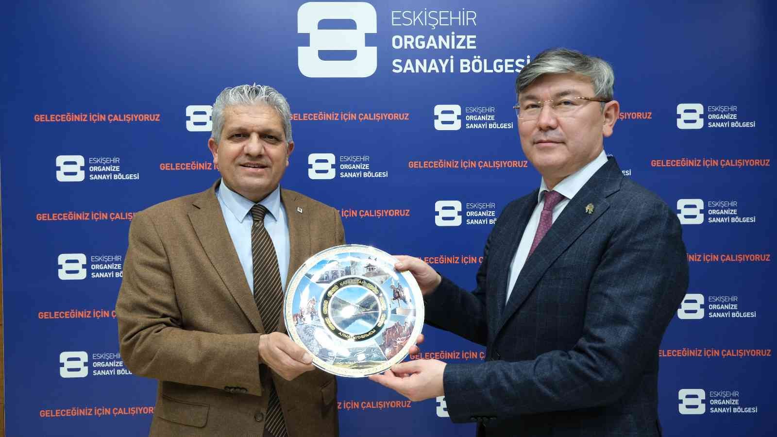 Büyükelçi Saparbekuly, Eskişehirli sanayicileri ülkesine yatırıma davet etti