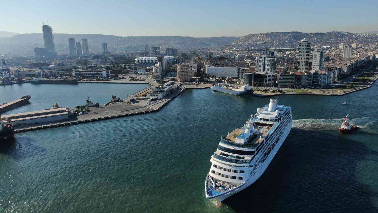 İzmir’in kruvaziyer hasreti sona erdi