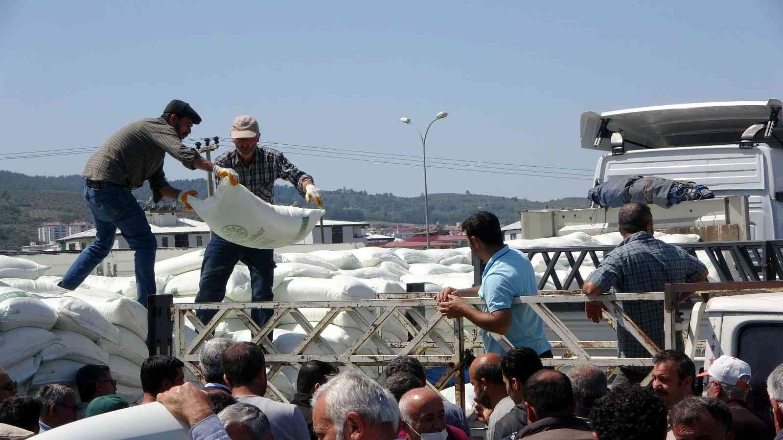 Osmaniye’de 725 arıcıya 108 ton şeker desteği sağlandı