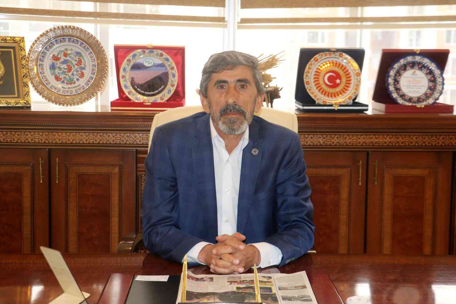 Başkan Çetindağ; “Hasada kadar da böyle giderse Türkiye’nin yüzünü güldüreceğiz”
